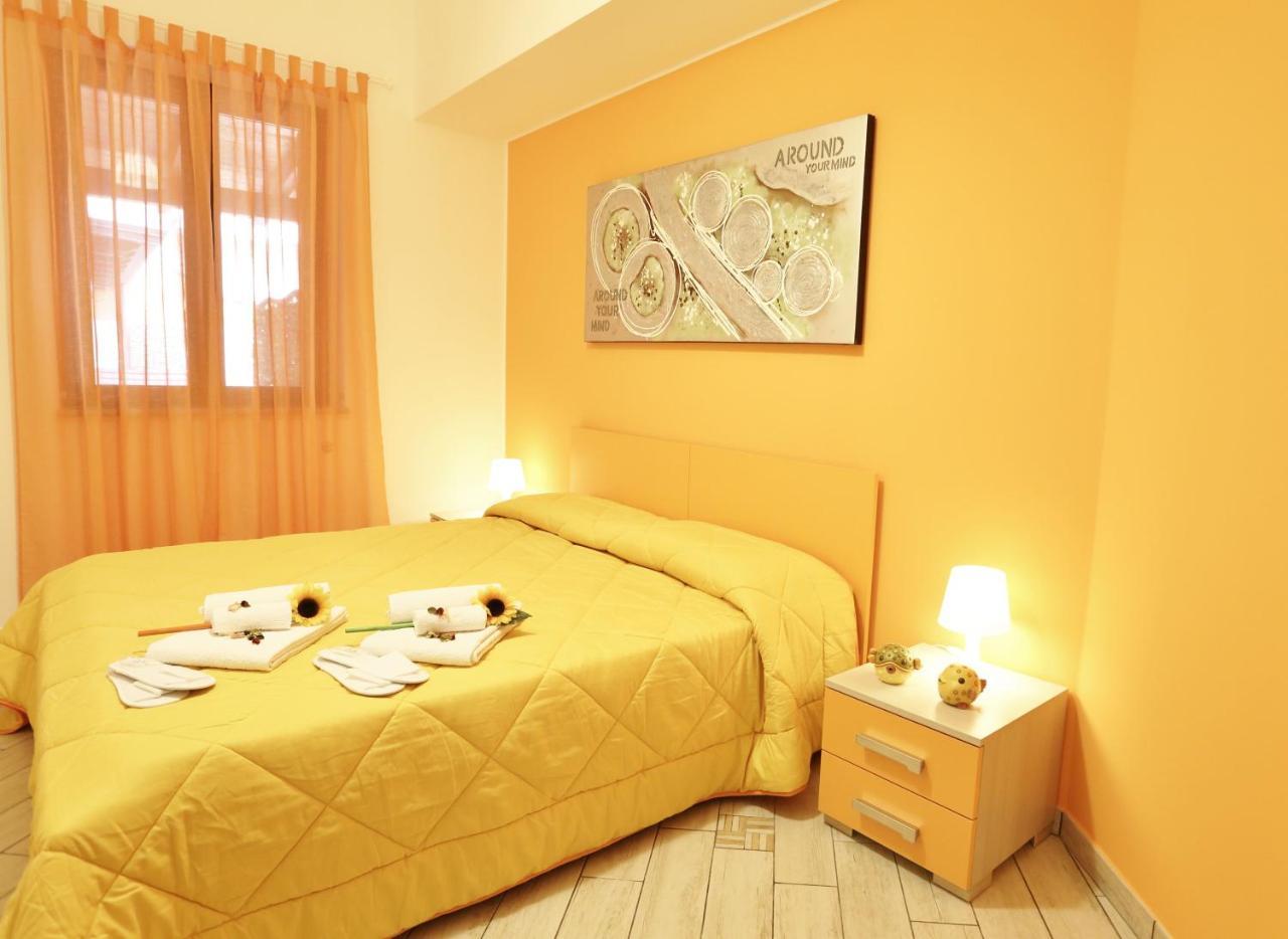 Capo D'Orlando Apartments ภายนอก รูปภาพ
